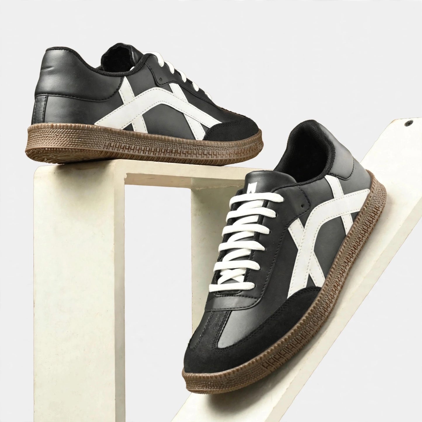 Casual Unisex Sneakers
